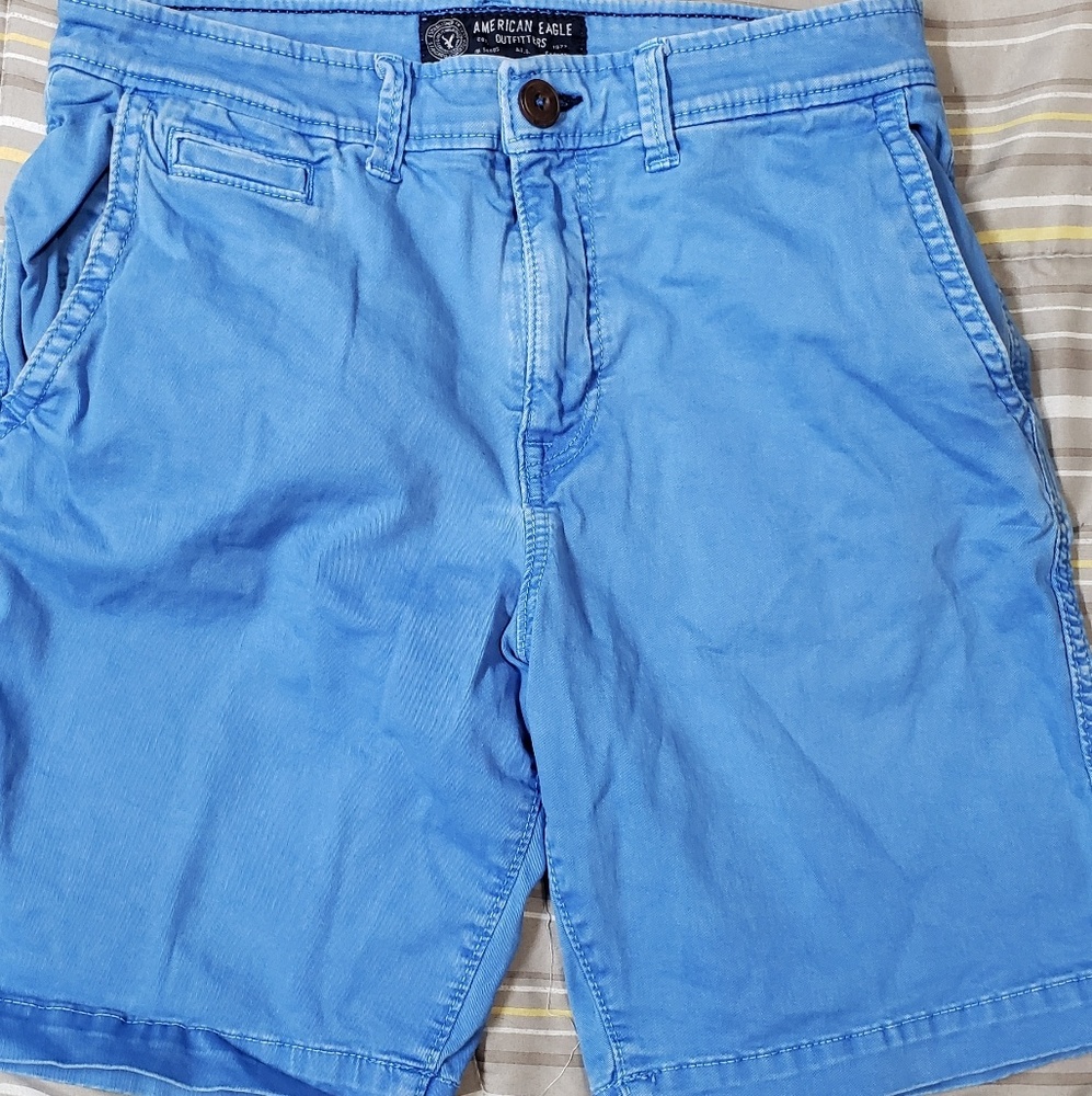 Mens size 30 American Eagle active flex shorts